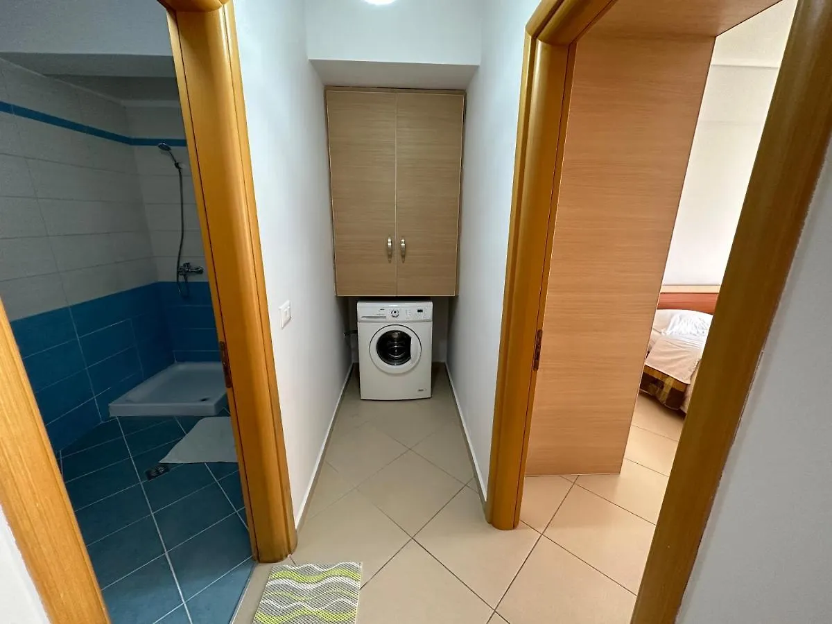 Comfort 1 Apartment Sarandë 0*,