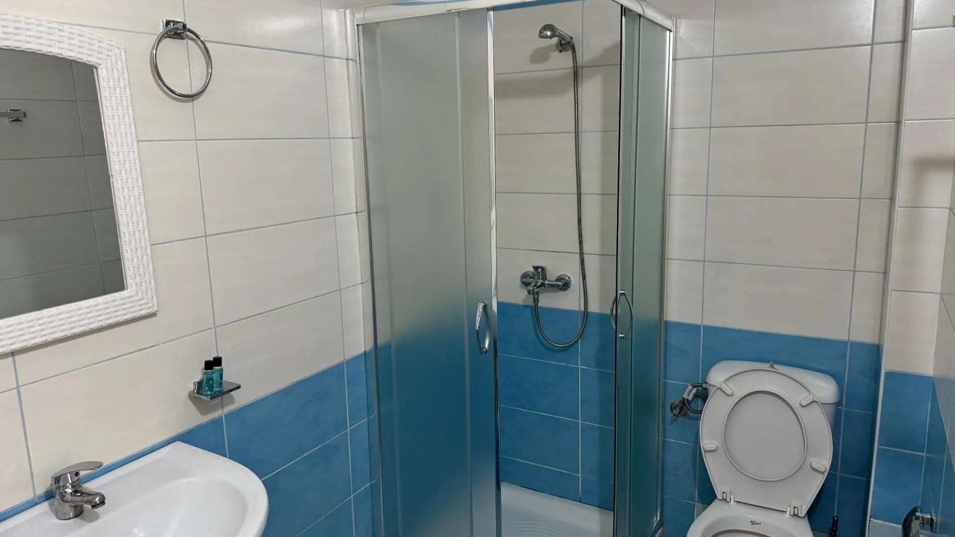 Comfort 1 Apartment Sarandë アルバニア